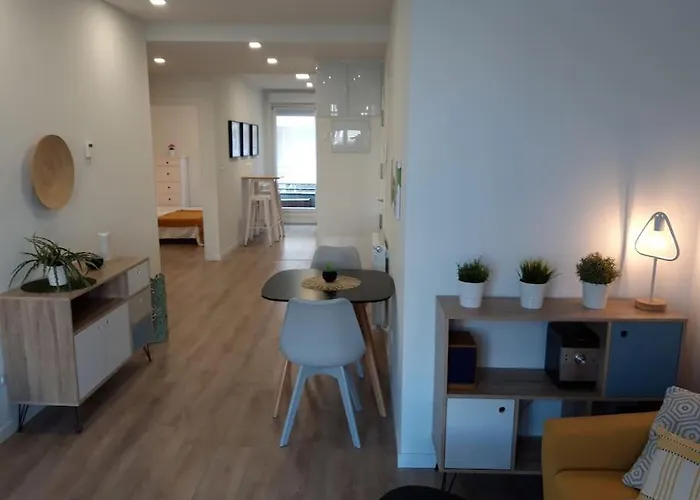 Playa Surf Pintxos Que Mas Σαν Σεμπαστιάν